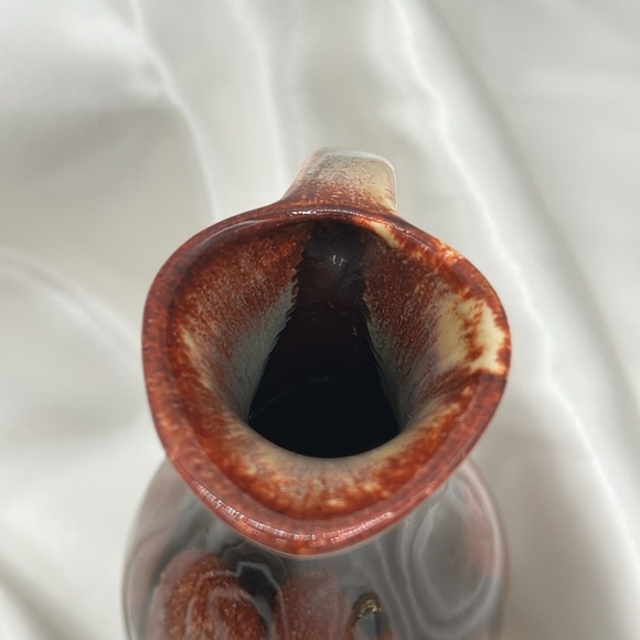 Dryden Arkansas Pottery Ewer Pitcher Vase Pale Green & Brown Signed Vintage - Picture 3 of 4